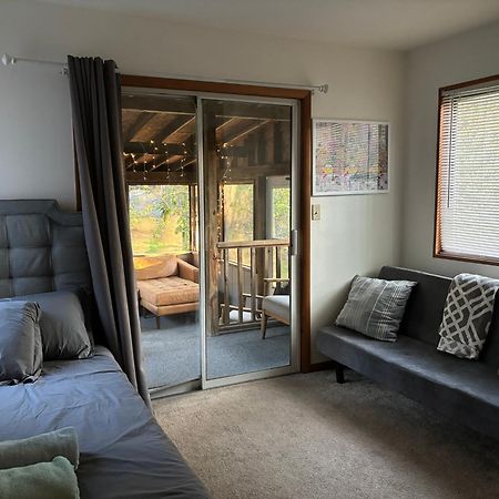 Ambiance - King Bed Cabin, Jetted-Tub & Fireplace Tobyhanna Exteriör bild