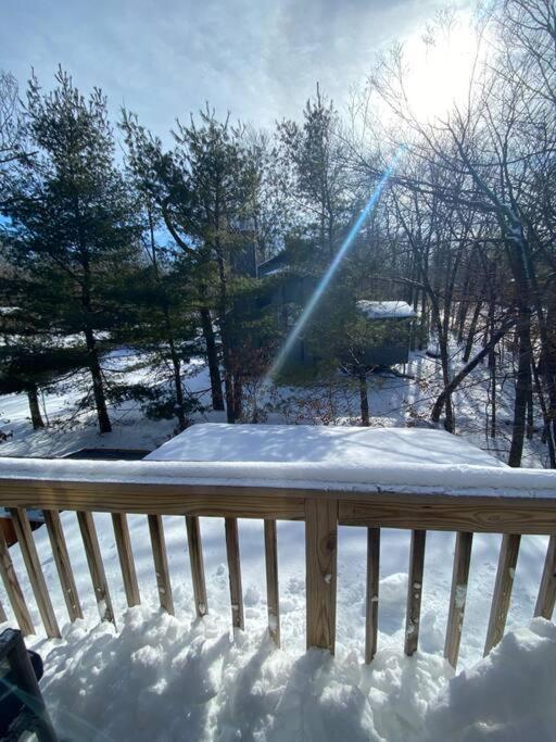 Ambiance - King Bed Cabin, Jetted-Tub & Fireplace Tobyhanna Exteriör bild