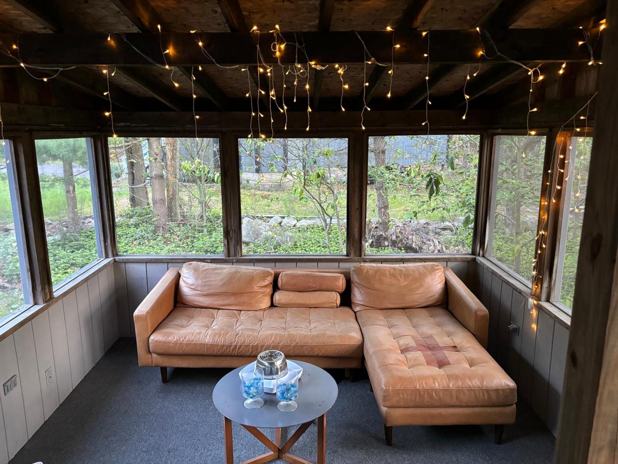 Ambiance - King Bed Cabin, Jetted-Tub & Fireplace Tobyhanna Exteriör bild